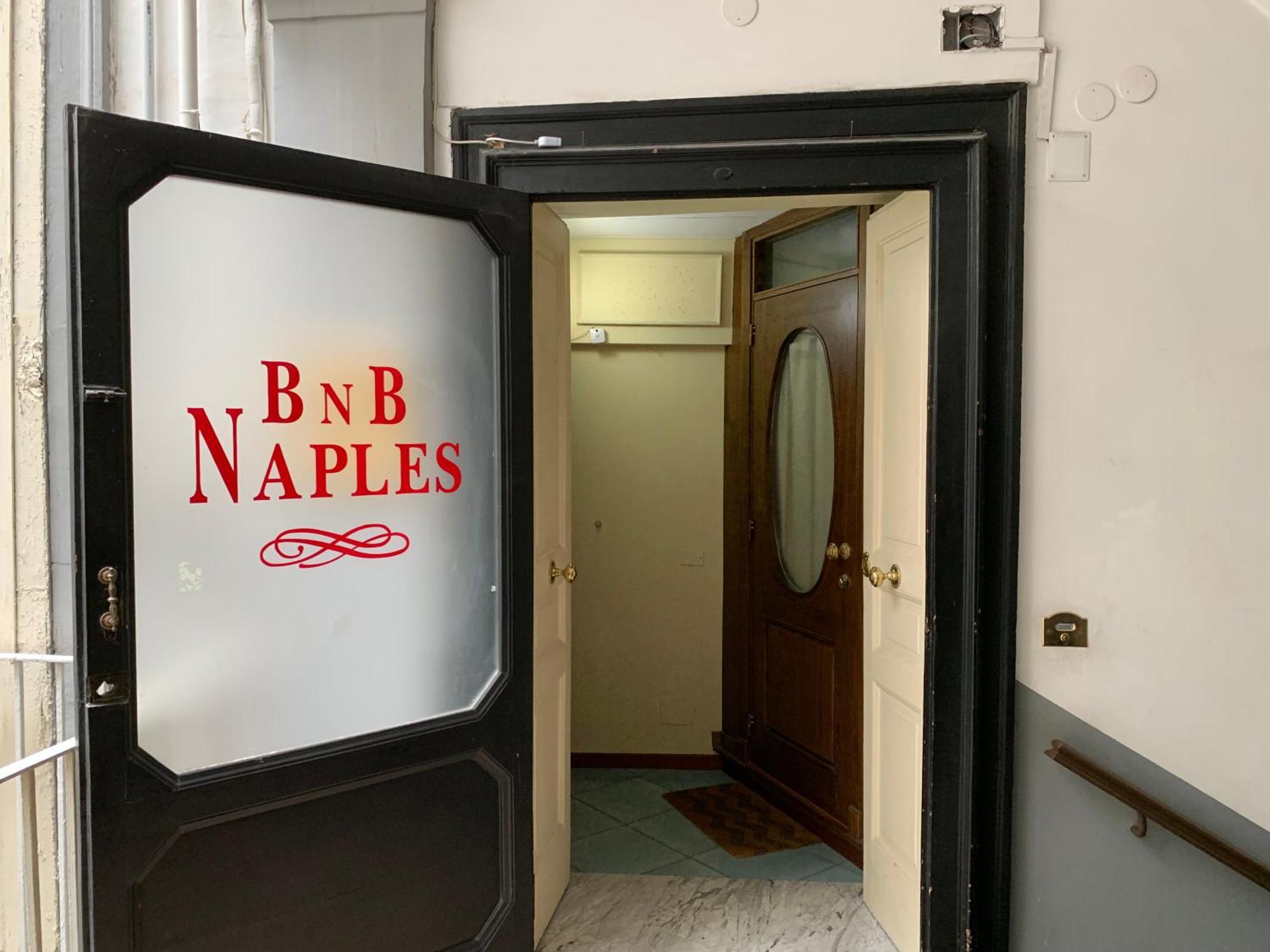 Bnb Neapel Exteriör bild